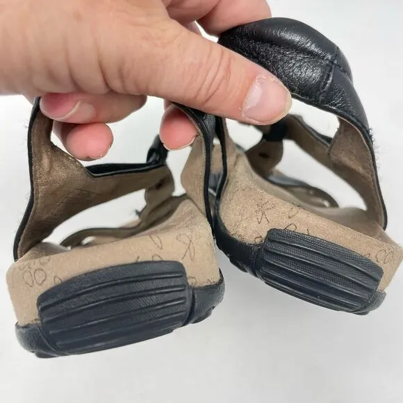 Women's Taos Black Leather Sandals sz. 6