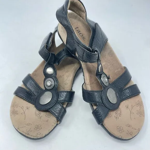 Women's Taos Black Leather Sandals sz. 6