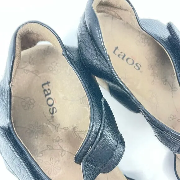 Women's Taos Black Leather Sandals sz. 6
