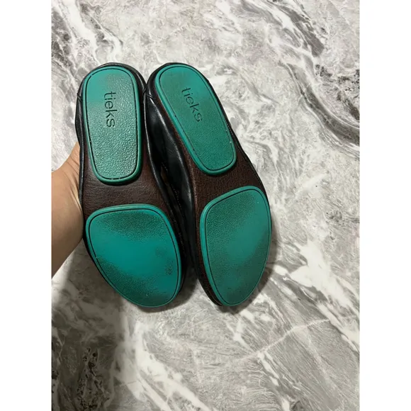 Women's Tieks Ballet Flats Black Leather Size 7