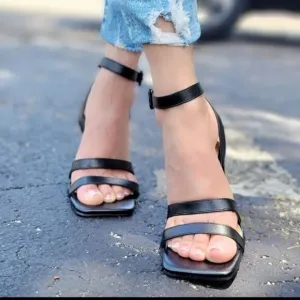 Womens Triple Straps Chunky Heels Sandals Black Color