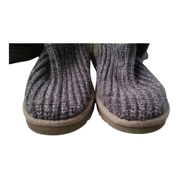 Women's Ugg Cardy Grey Knit Pullover Sweater Boots 7M