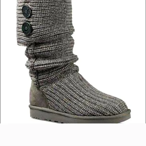 Women's Ugg Cardy Grey Knit Pullover Sweater Boots 7M