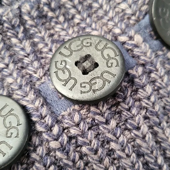 Women's Ugg Cardy Grey Knit Pullover Sweater Boots 7M
