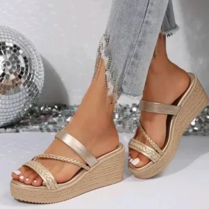 Women's Woven Decorated Grass Pattern Platform Sandals With Gold Wedge Heel