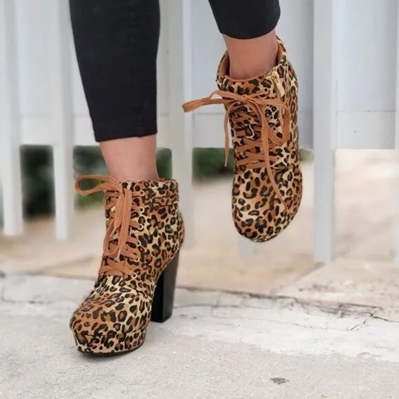 Women's Suede Lace-Up Chunky Block High Heel Ankle Boots Leopard