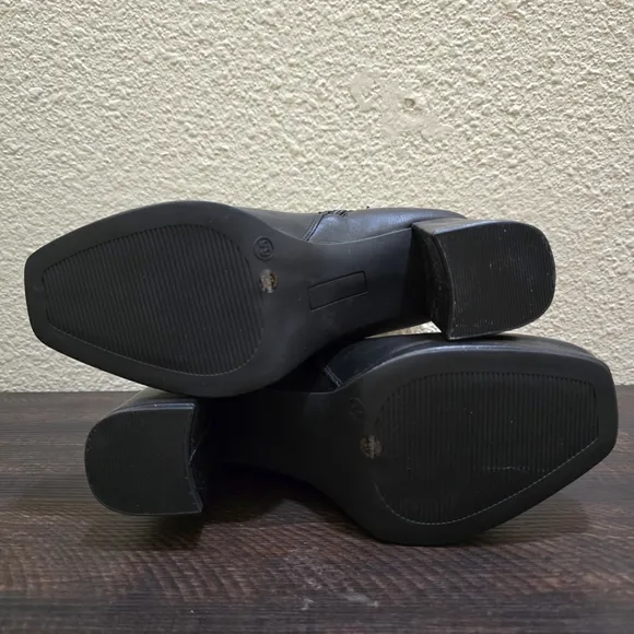 Worthington NWT Women's Chunky Heel Booties Ankle Boots - Size 6.5