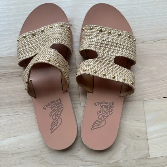 Woven Raffia Sandals