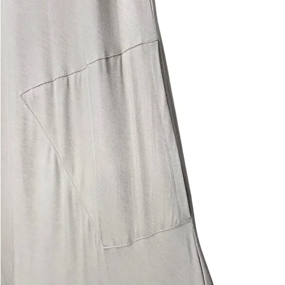 WynneLayers Minimal Patch Pocket Sleeveless Maxi Dress in Tan
