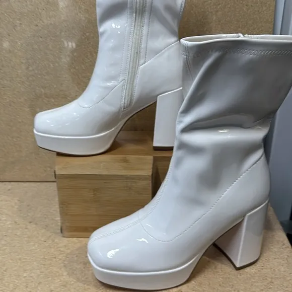 Y2K-Inspired Square Toe Platform Chunky Heel Boots (TS6)