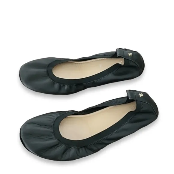 Yosi Samra Samara Foldable Ballet Flats 8 Black Flexible Leather Scrunchy