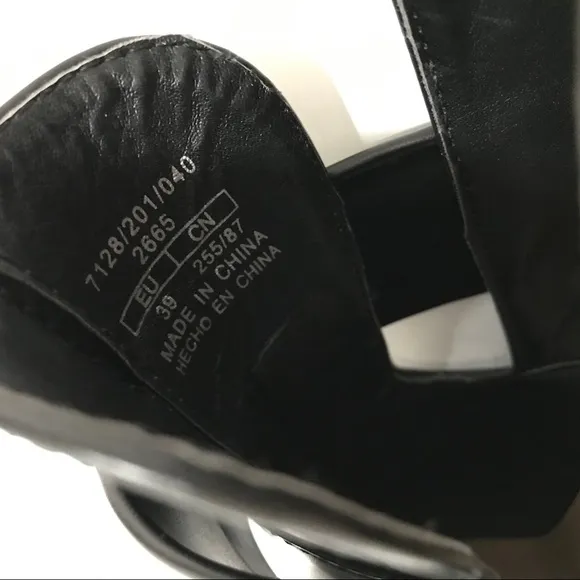 ZARA Black Chunky Track Ankle Booties Cutout Sides
