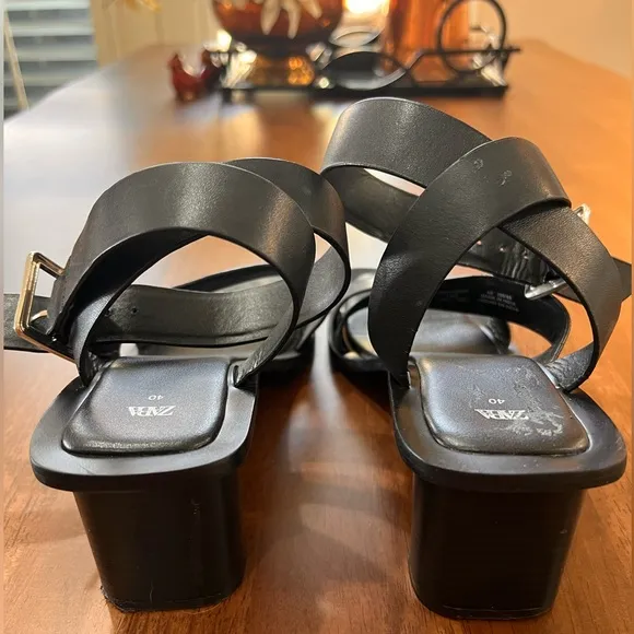 Zara Black Leather Block Heel Strappy Sandals size eur 40 US  8