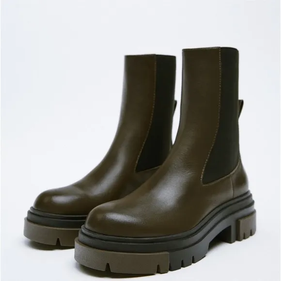 ZARA Chelsea Chunky Khaki Green Leather Ankle Boots Women's Size 5.5