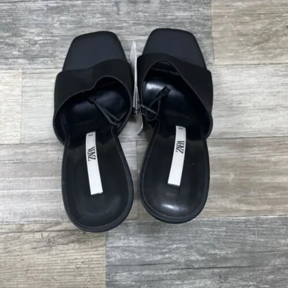ZARA Heel Sandals Women’s 7.5 Black Methacrylate Open Toe 3663