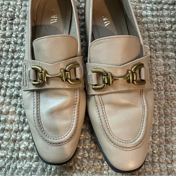 Zara leather loafers in beige with gold horsebit hardware
