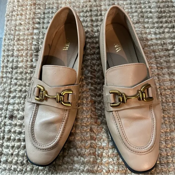 Zara leather loafers in beige with gold horsebit hardware