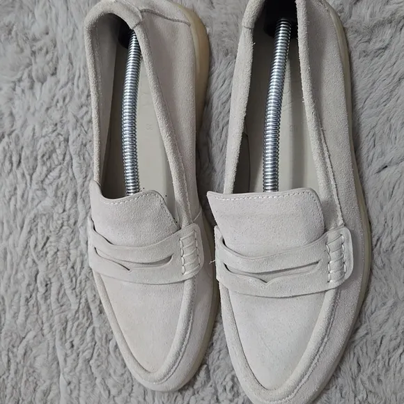 Zara light tan beige suede penny loafers