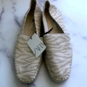 Zara Low Heel Cream  Zebra Animal Print Espadrilles Size EUR 41 US 10 NWT