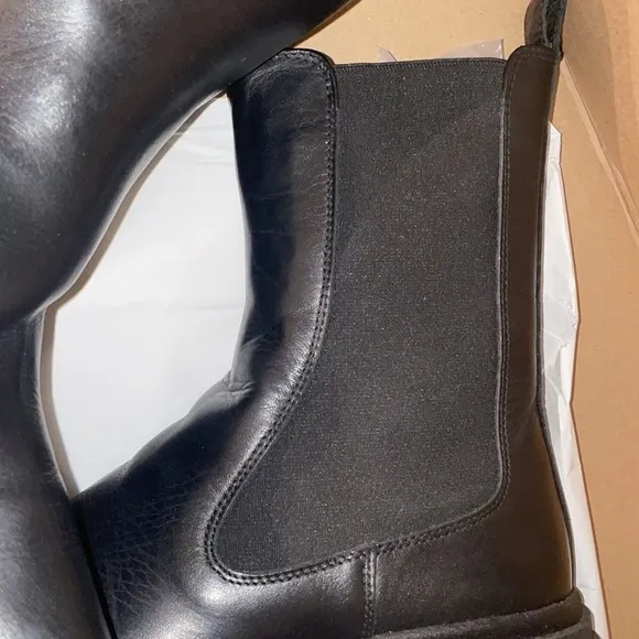 Zara lug boots leather black chunky sole size 40 USA 9