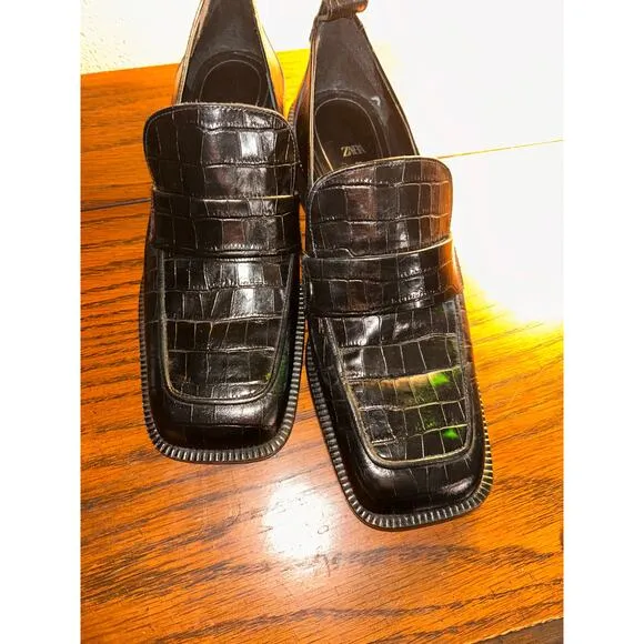 Zara Preppy Old Money Crock Embossed Black Leather 1.5” Heel Penny Loafers