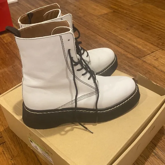 Zara white chunky lace up boots