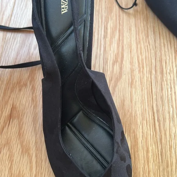 Zara Woman’s size 37 black spotted sling back tie up pointed toe sandals.