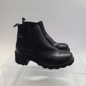 ZARA Women's Black‎ Leather Chelsea Chunky Boots Size: 42 US 11